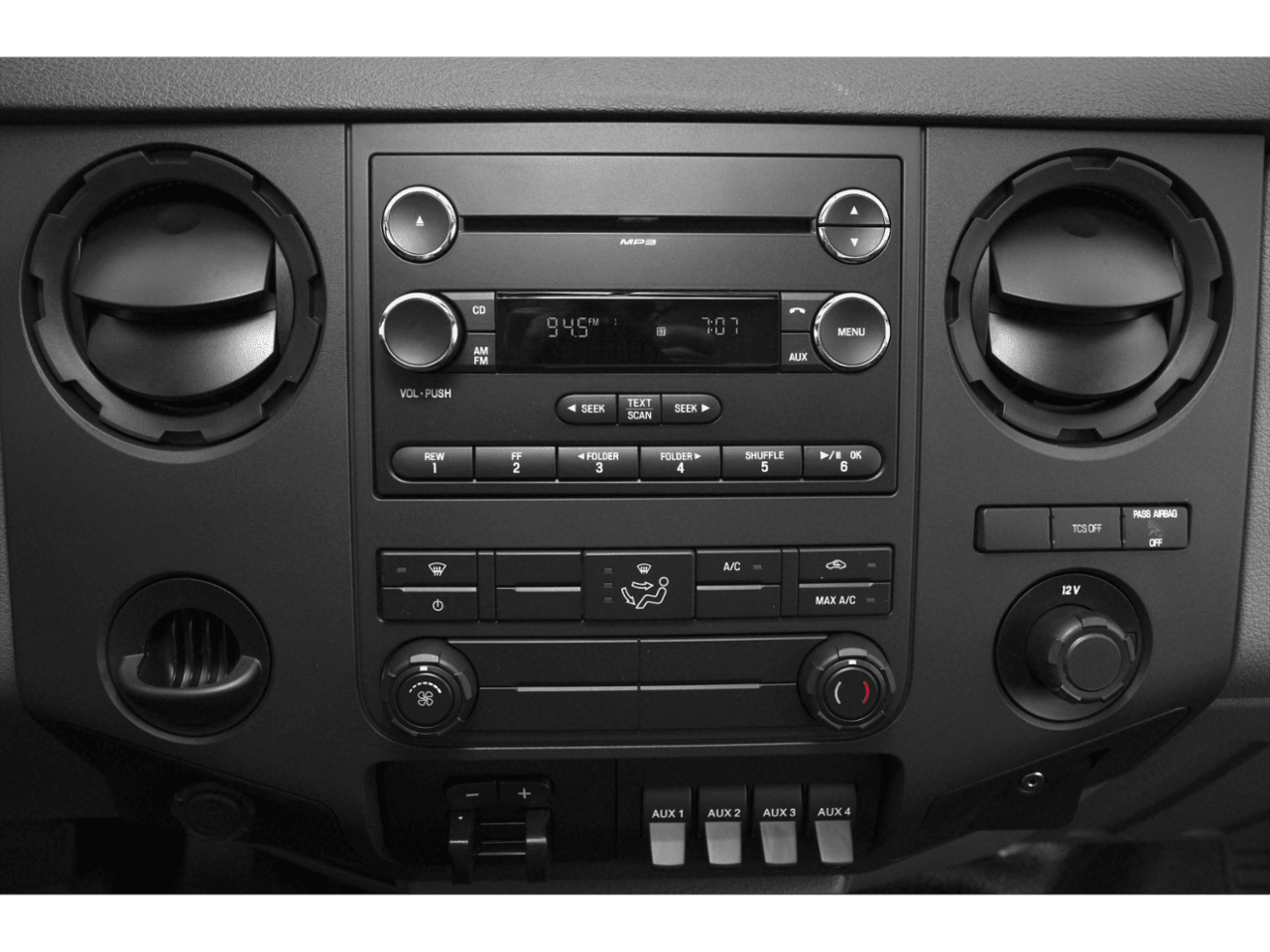 2016 Ford Super Duty F-450 DRW 2WD Reg Cab 141" WB 60" CA XL - Interior Stereo System