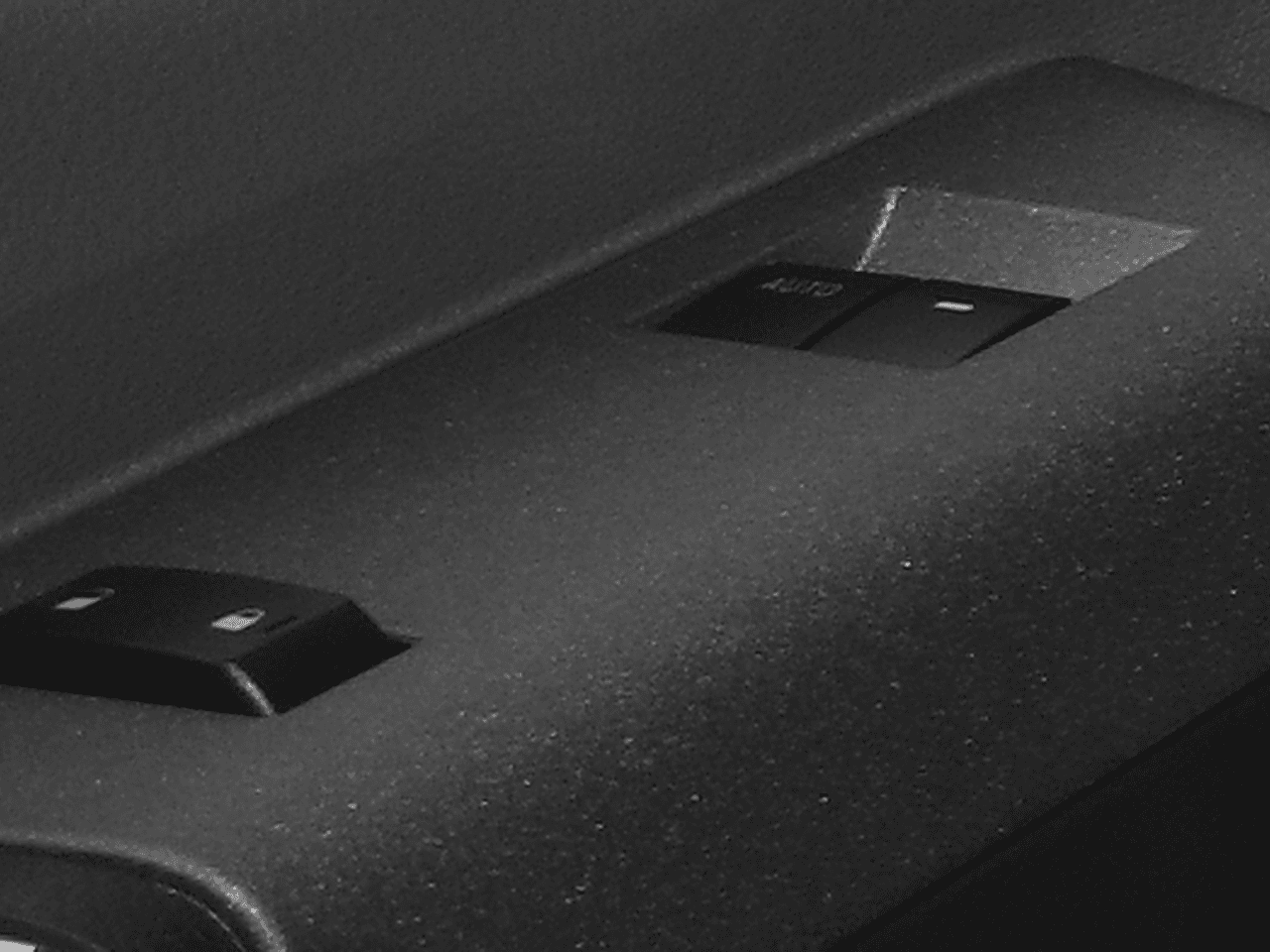 2016 Ford Super Duty F-350 SRW 4WD Reg Cab 137" XL - Interior Driver's Door, Interior Controls Feature