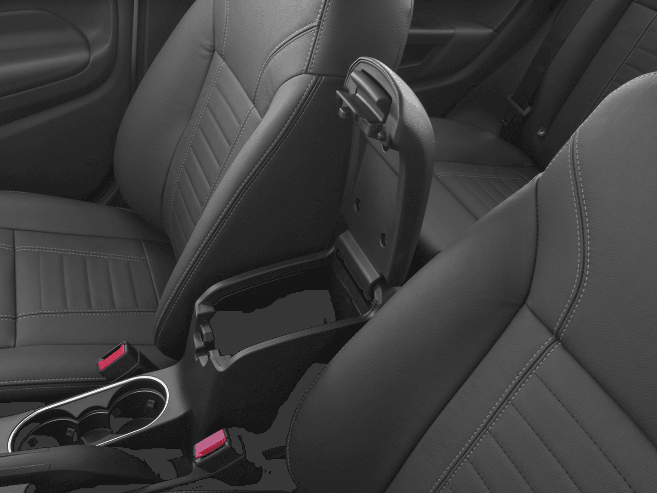 2016 Ford Fiesta 4dr Sdn Titanium - Interior Center Storage Console