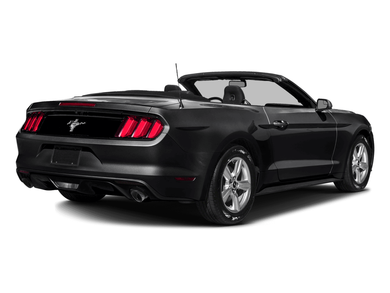 2016 Ford Mustang 2dr Conv V6 - Rear 3/4, facing to the right
