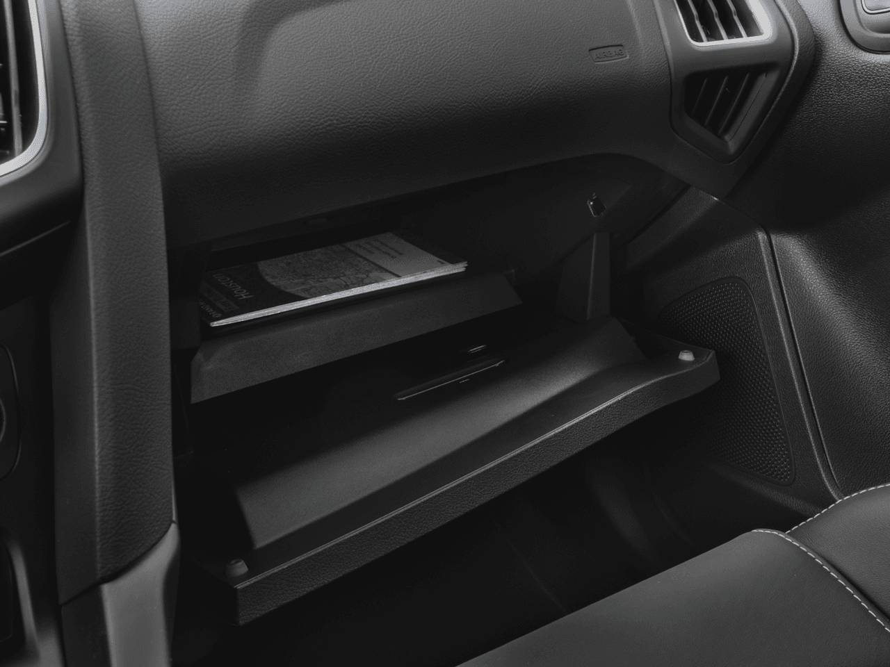 2016 Ford Focus 5dr HB ST - Interior Glove Box