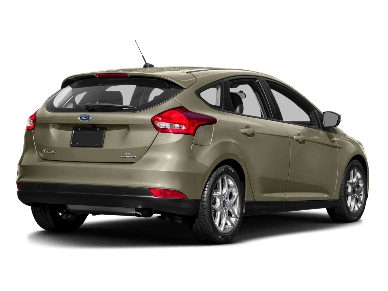 2016 Ford Focus 5dr HB SE - Rear 3/4, facing to the right