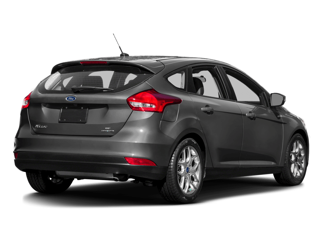 2016 Ford Focus 5dr HB SE - Rear 3/4, facing to the right