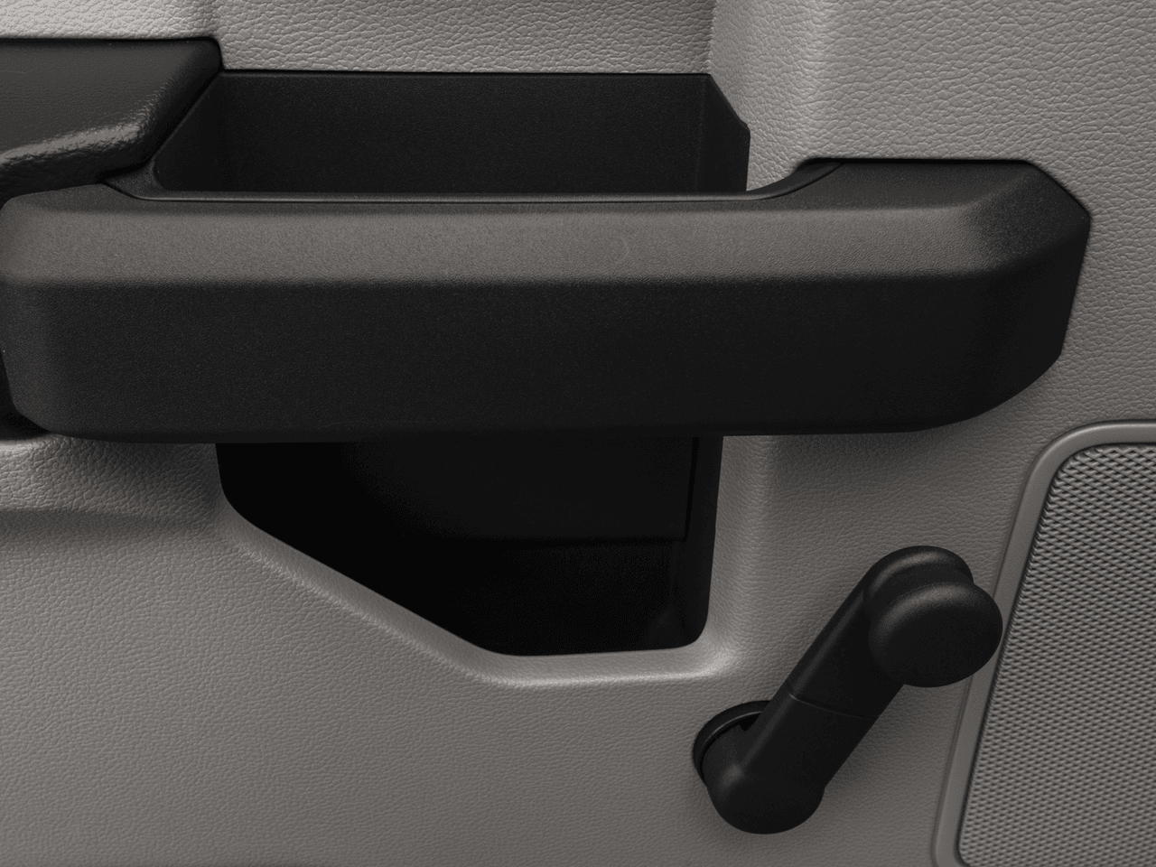 2016 Ford F-150 4WD SuperCab 145" XL - Interior Driver's Door, Interior Controls Feature