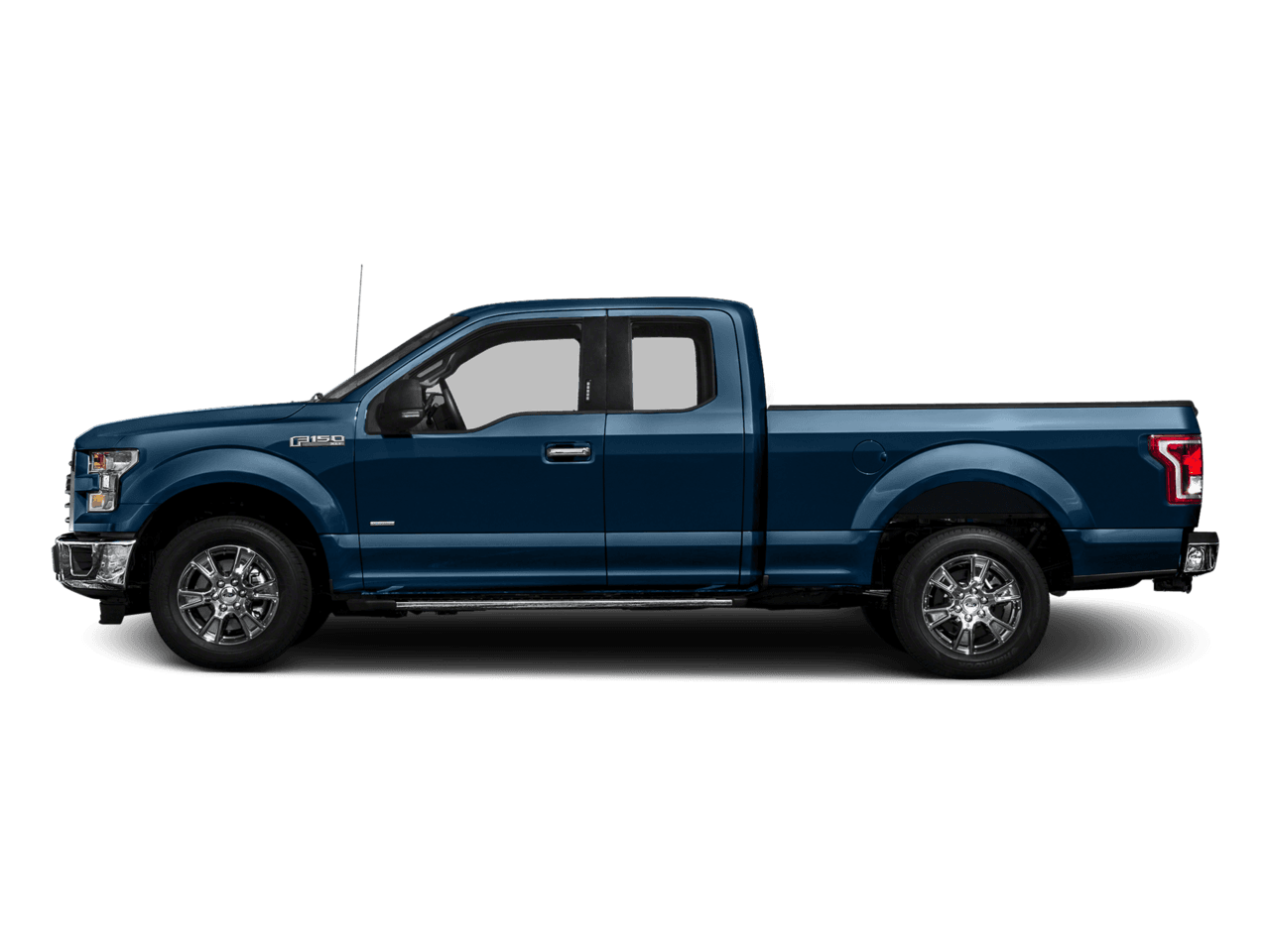2016 Ford F-150 4WD SuperCab 163" XLT - Profile, facing to the left