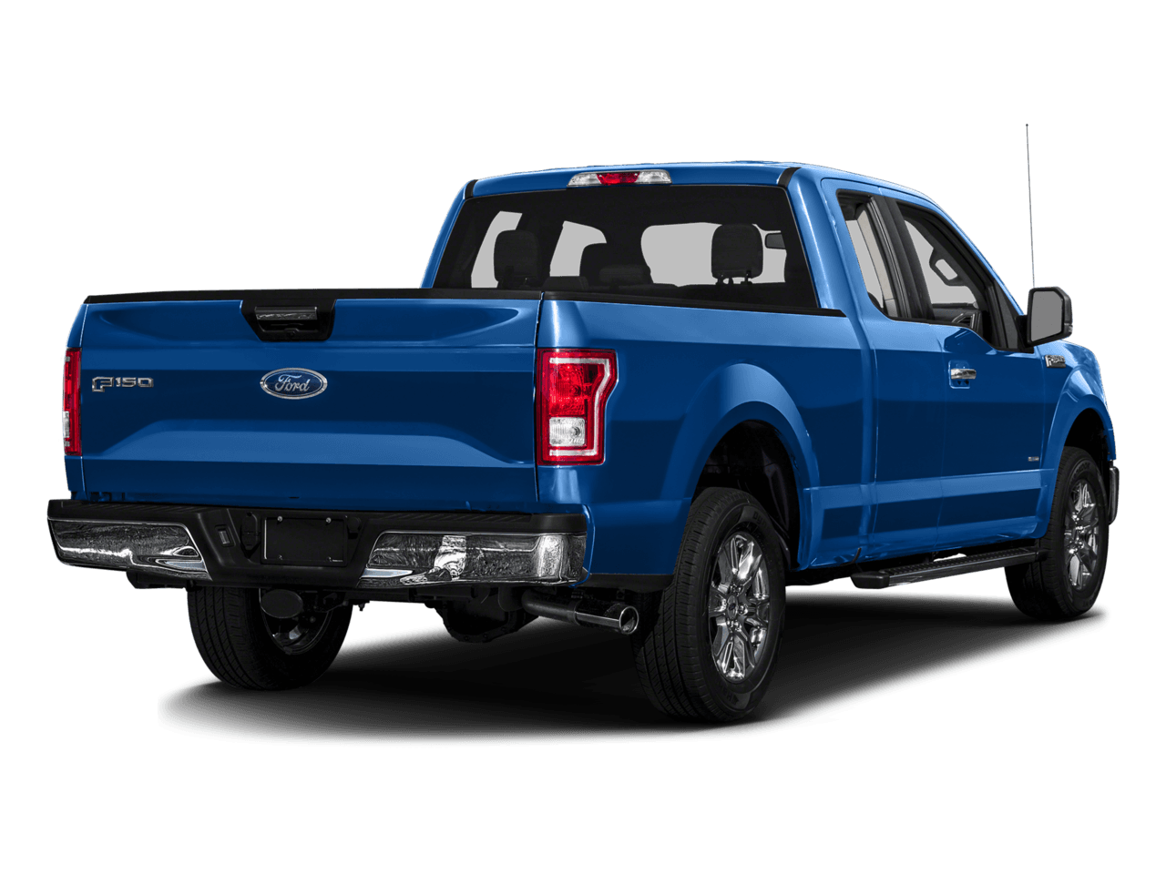 2016 Ford F-150 4WD SuperCab 163" XLT - Rear 3/4, facing to the right