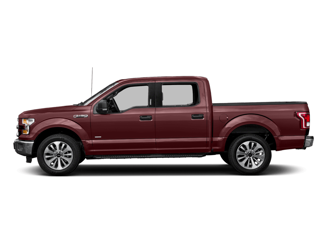 2016 Ford F-150 2WD SuperCrew 145" XLT - Profile, facing to the left