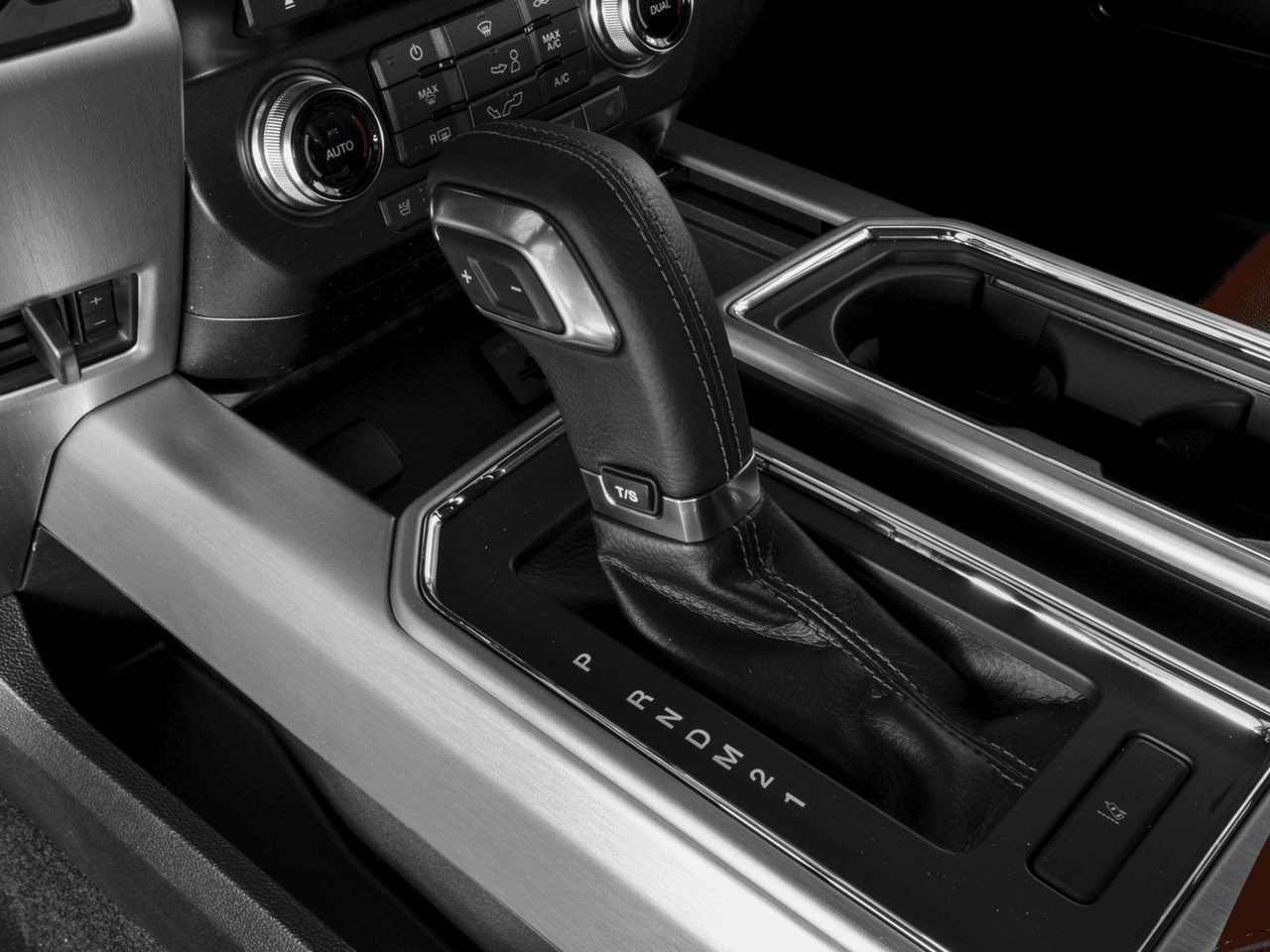 2016 Ford F-150 2WD SuperCrew 145" Platinum - Interior Gear Shift Feature