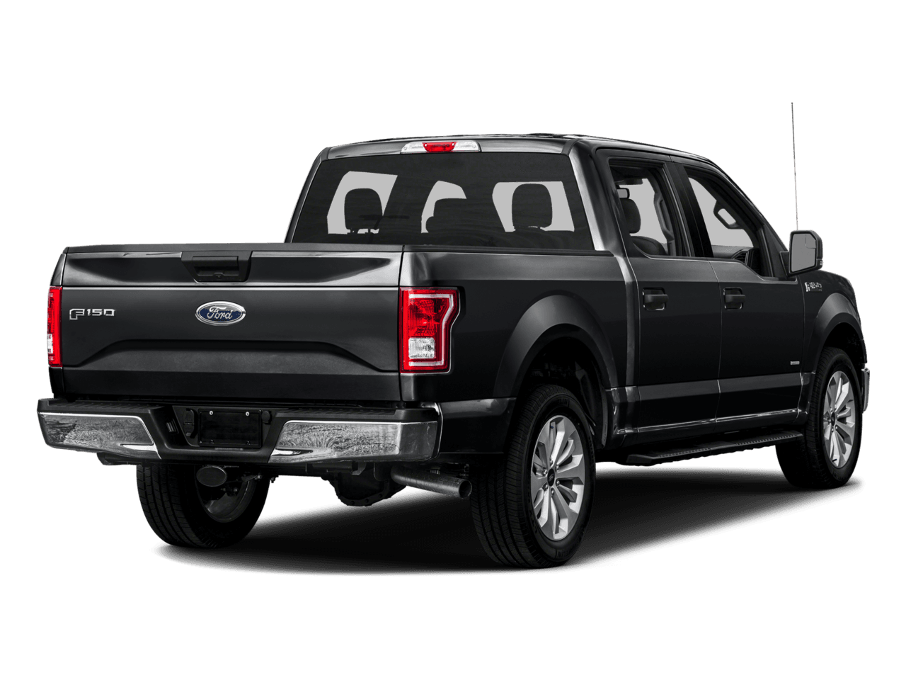 2016 Ford F-150 2WD SuperCrew 157" XLT - Rear 3/4, facing to the right
