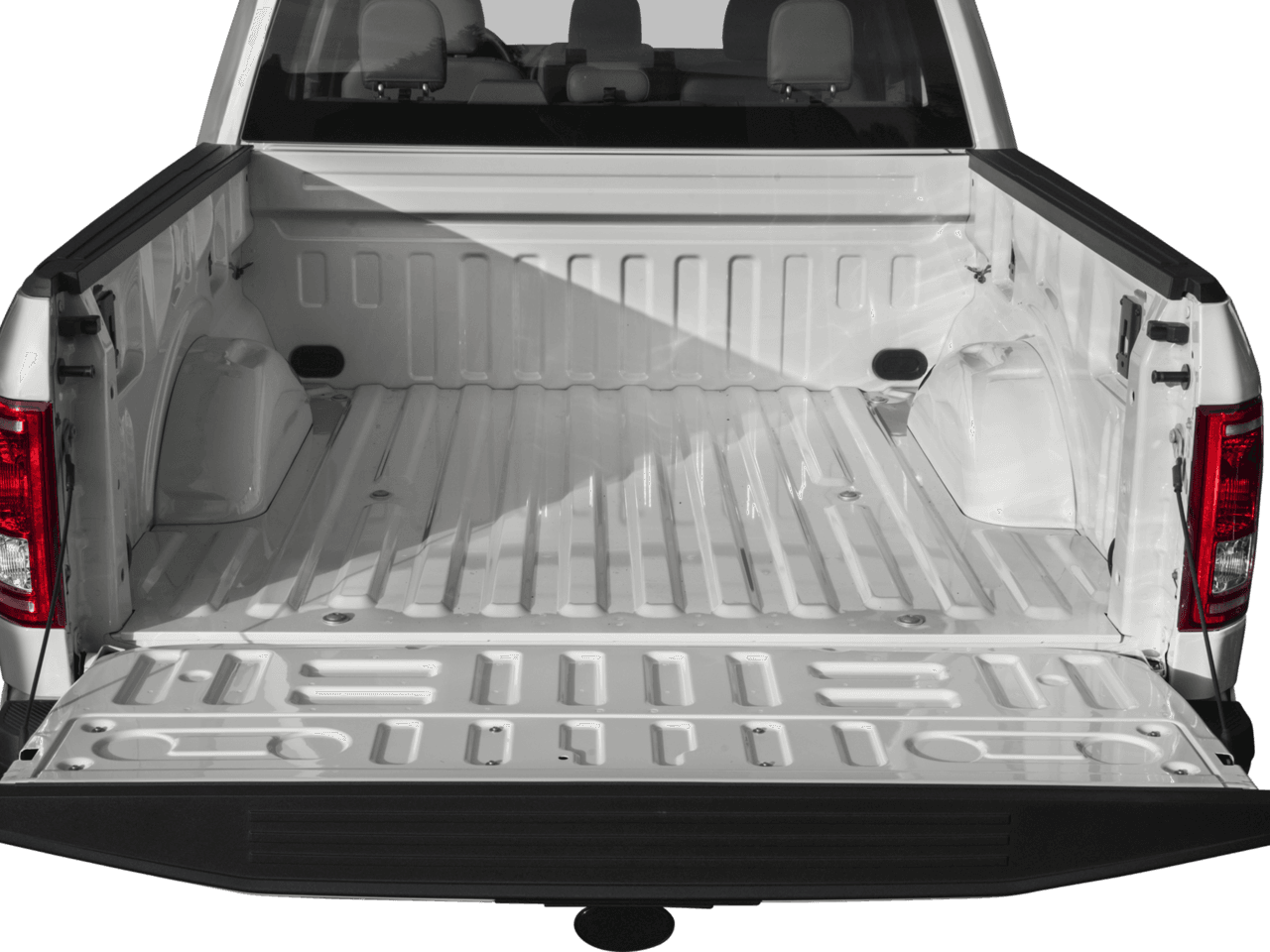 2016 Ford F-150 4WD SuperCrew 157" XL - Interior Trunk with Hatch Open Feature