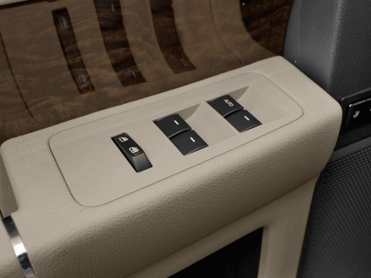 2016 Ford Flex 4dr SEL FWD - Interior Driver's Door, Interior Controls Feature