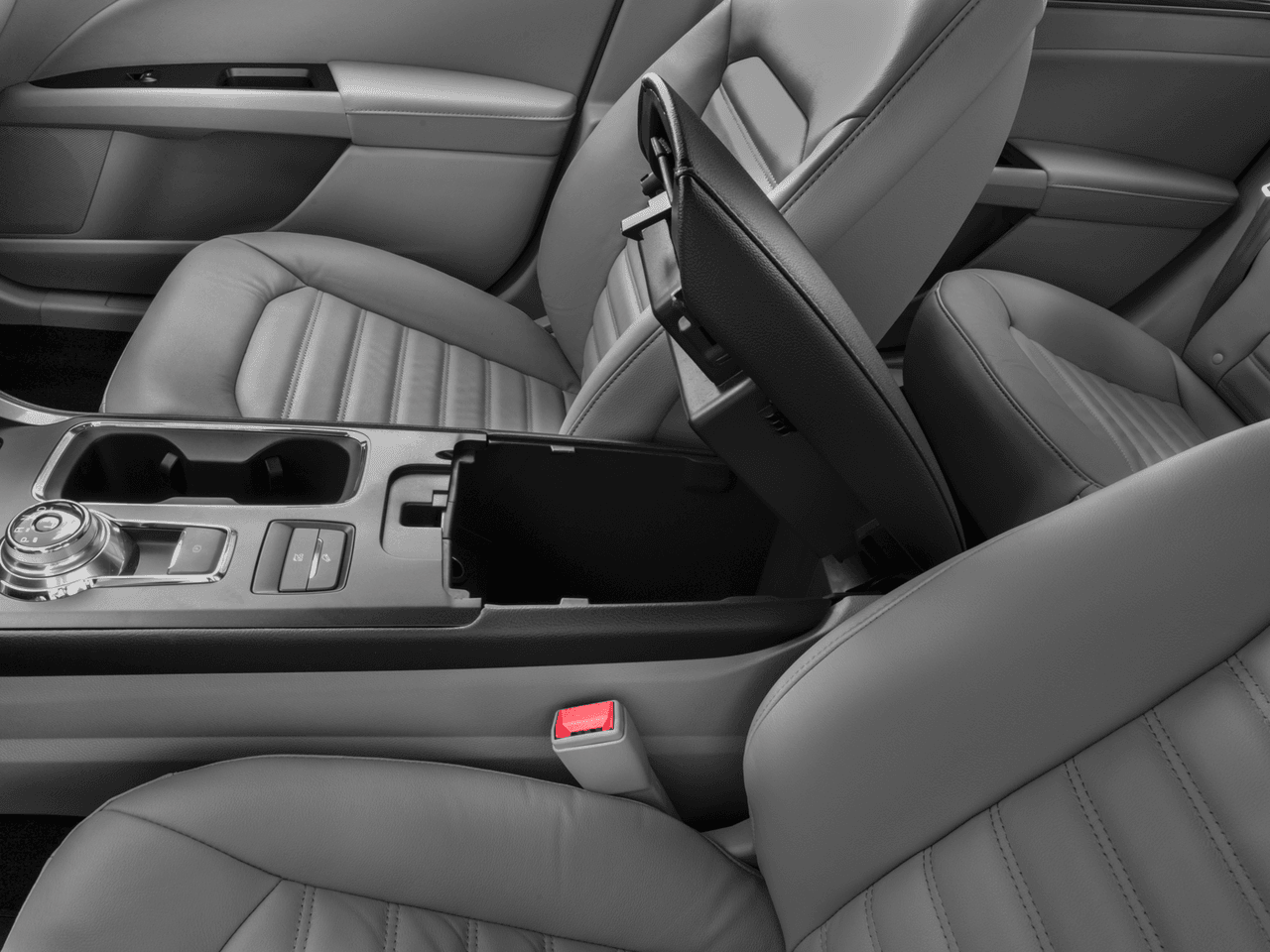 2017 Ford Fusion Hybrid SE FWD - Interior Center Storage Console