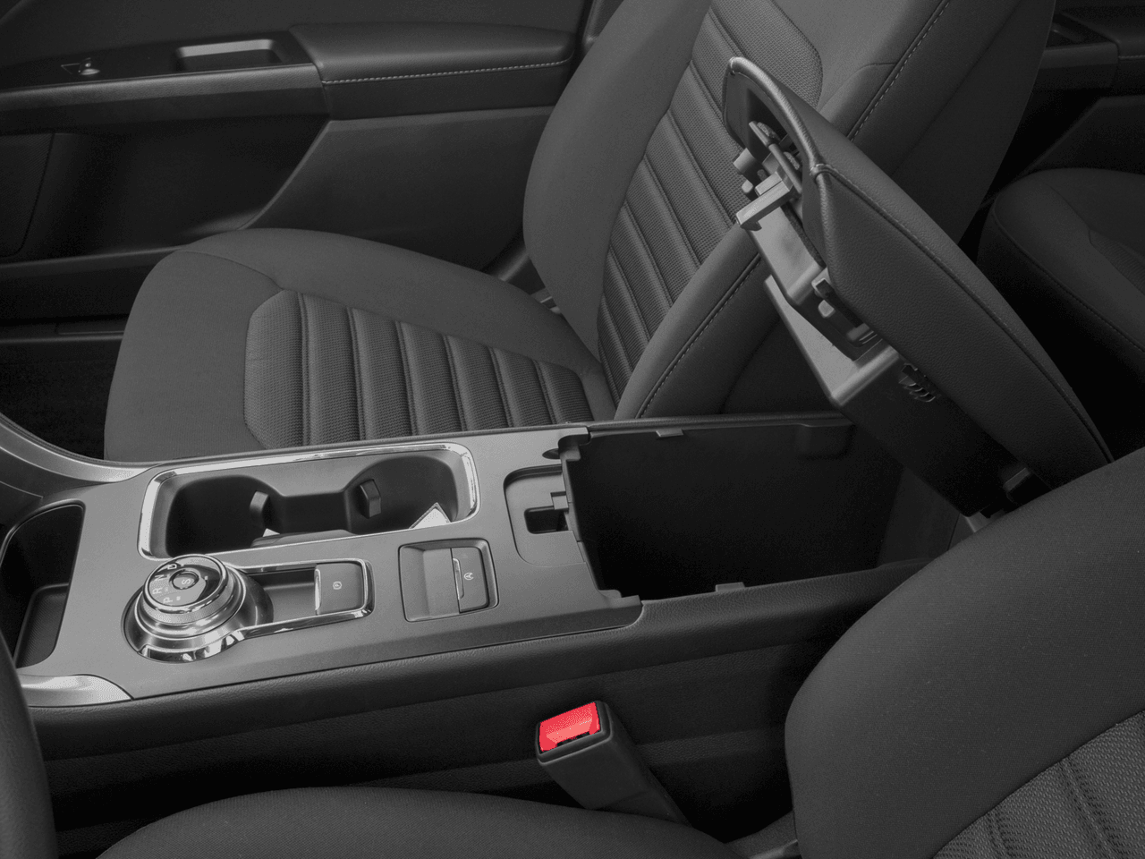 2017 Ford Fusion SE AWD - Interior Center Storage Console