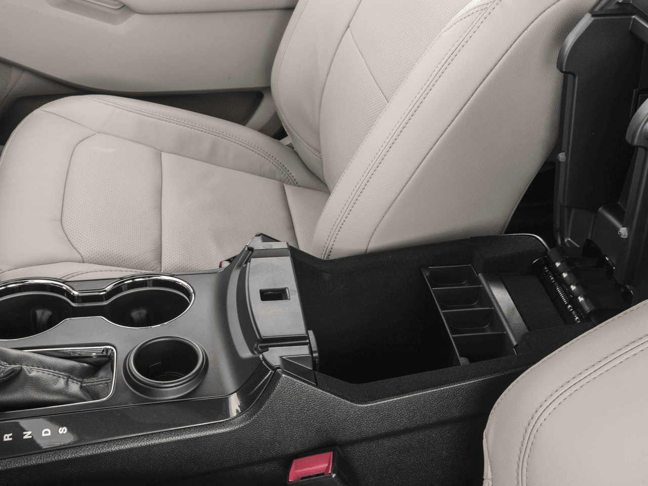 2017 Ford Explorer Limited 4WD - Interior Center Storage Console