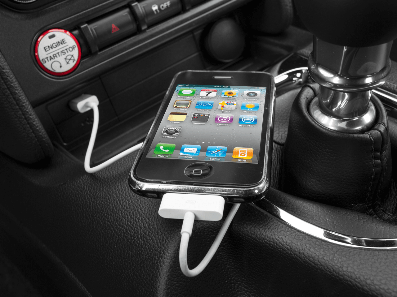 2017 Ford Mustang GT Fastback - Interior iPod/MP3 Dock with Player