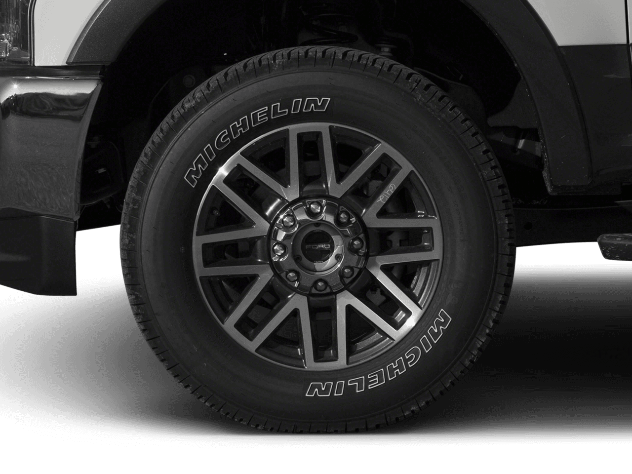 2017 Ford Super Duty F-350 SRW Lariat 2WD SuperCab 8' Box - Interior Wheel