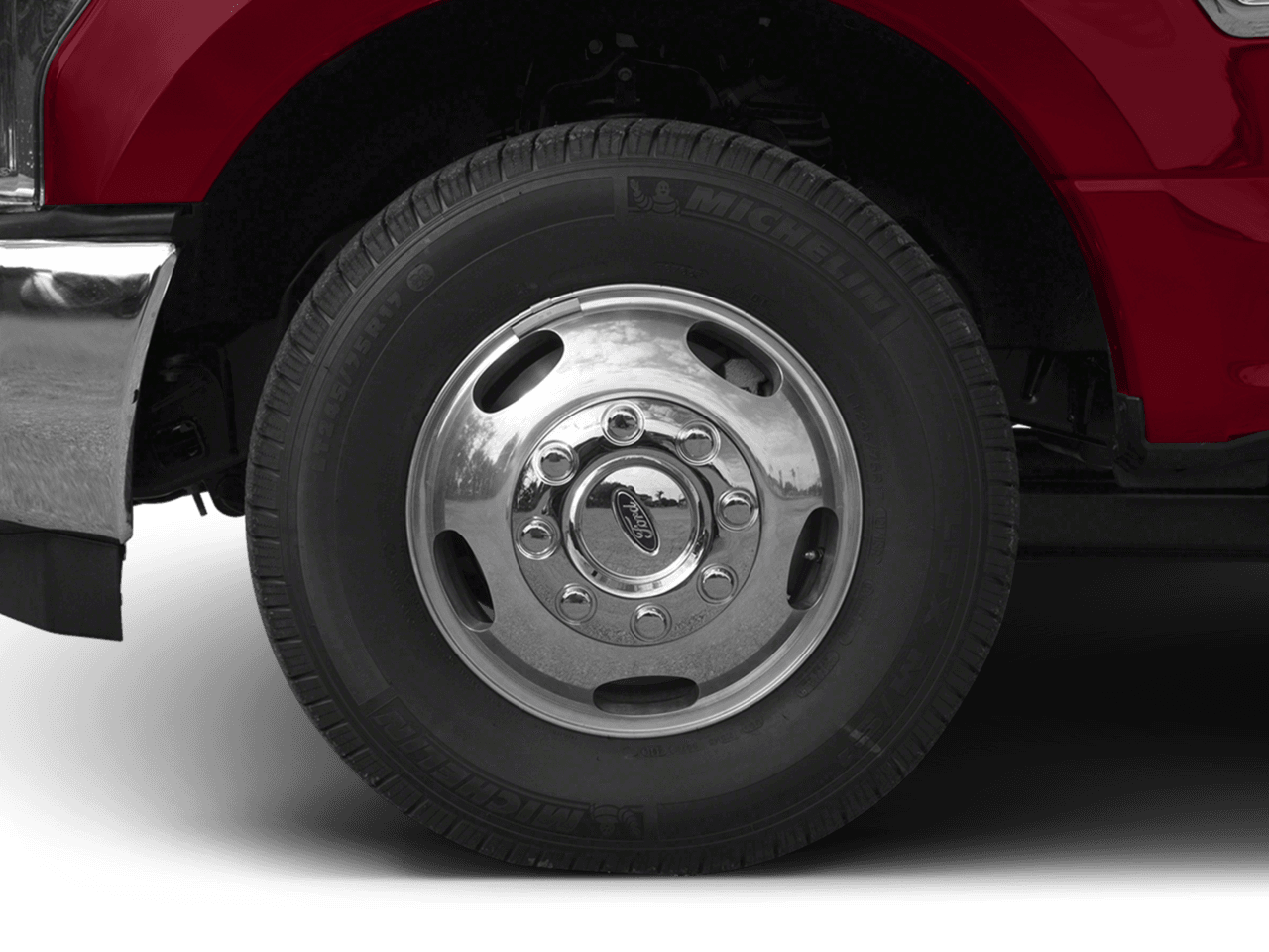 2017 Ford Super Duty F-350 DRW Lariat 2WD Crew Cab 8' Box - Interior Wheel