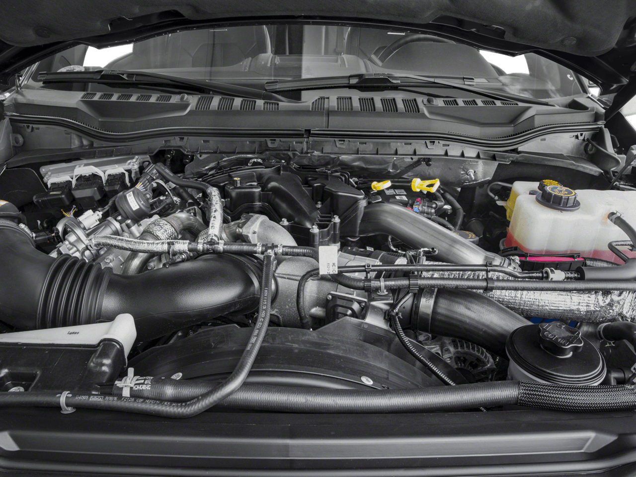 2017 Ford Super Duty F-350 DRW Platinum 4WD Crew Cab 8' Box - Interior Engine Shot Feature