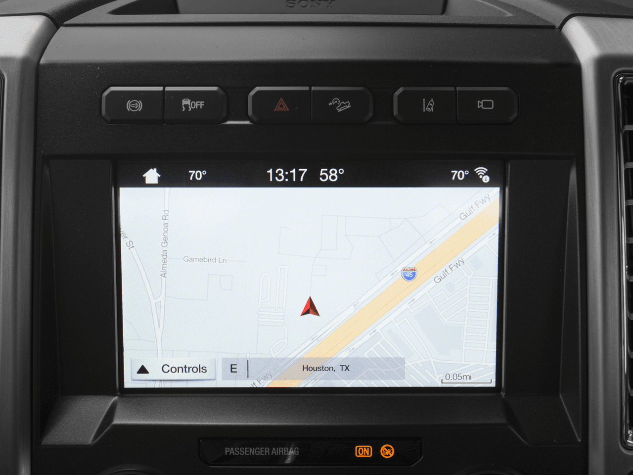 2017 Ford Super Duty F-350 DRW Platinum 4WD Crew Cab 8' Box - Interior Navigation System