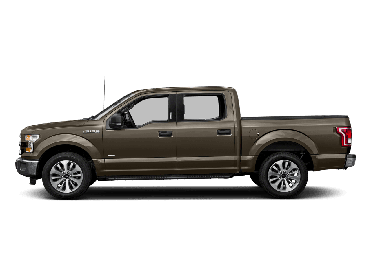 2017 Ford F-150 XLT 4WD SuperCrew 5.5' Box - Profile, facing to the left