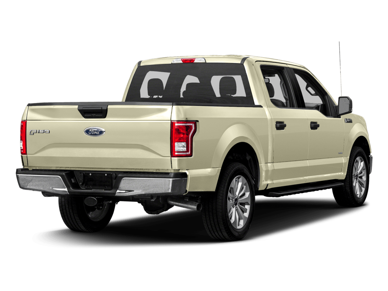 2017 Ford F-150 XLT 4WD SuperCrew 5.5' Box - Rear 3/4, facing to the right