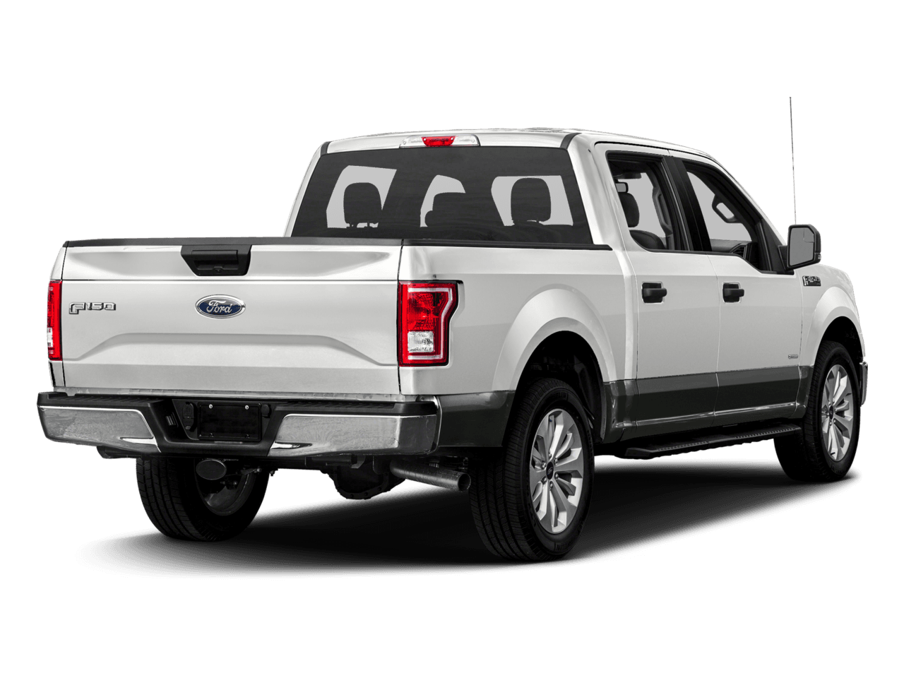 2017 Ford F-150 XLT 4WD SuperCrew 5.5' Box - Rear 3/4, facing to the right