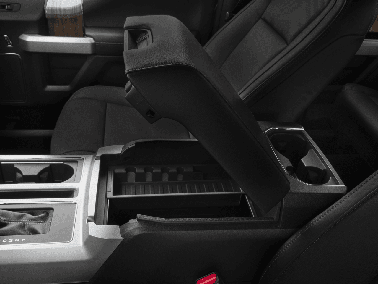 2017 Ford F-150 Lariat 2WD SuperCrew 6.5' Box - Interior Center Storage Console