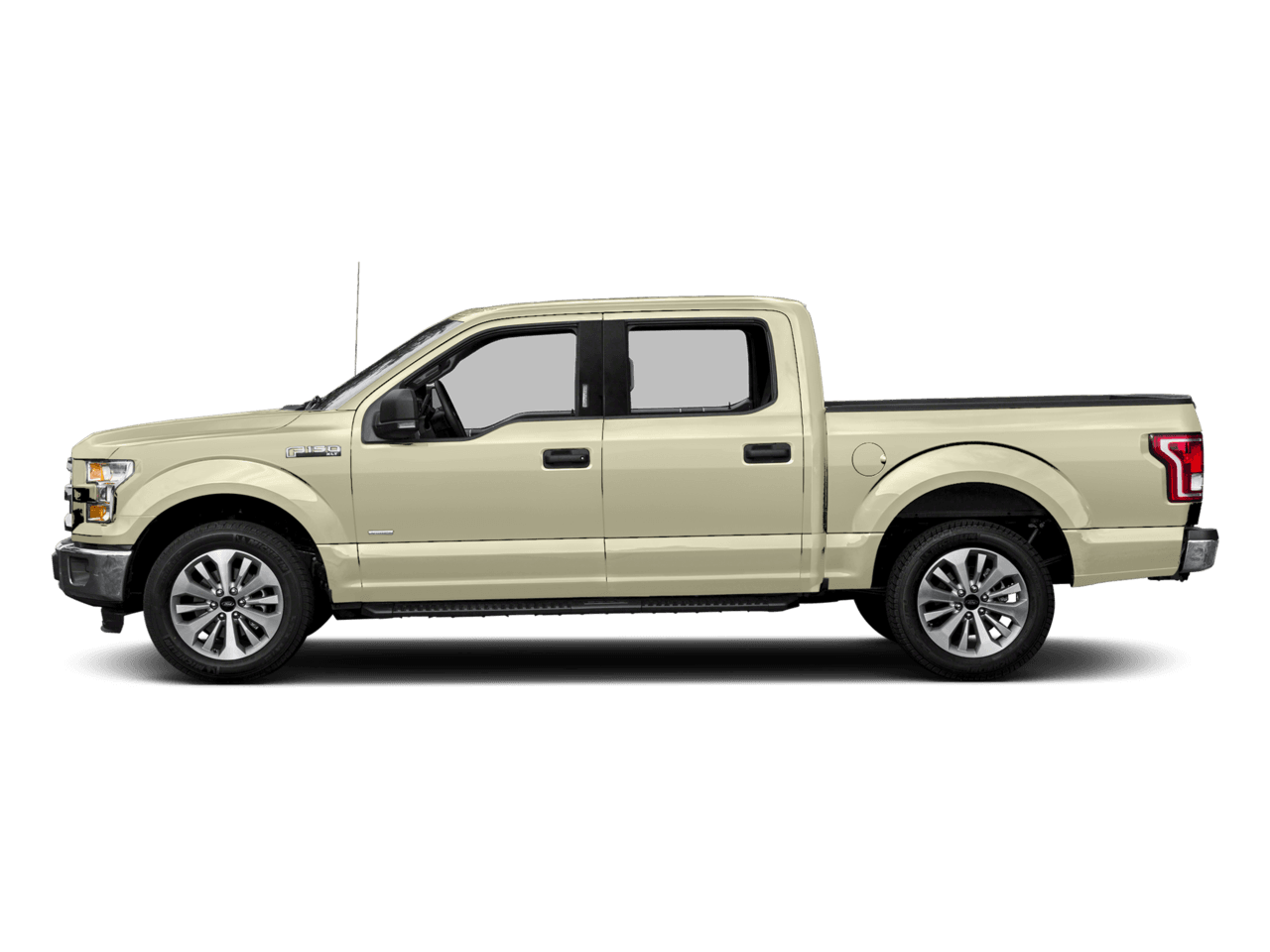 2017 Ford F-150 XLT 4WD SuperCrew 6.5' Box - Profile, facing to the left