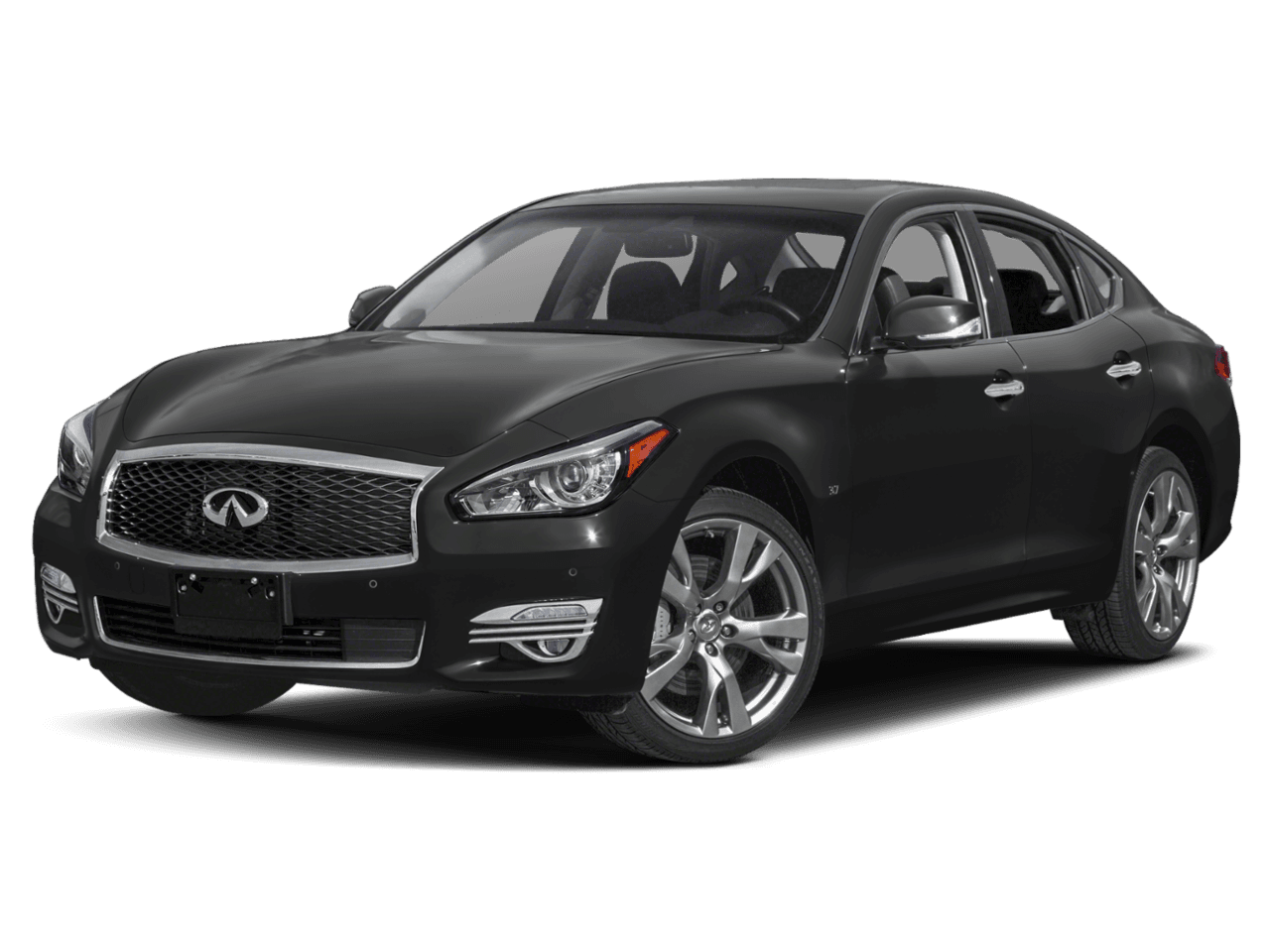 2018 INFINITI Q70 5.6 LUXE - Front 3/4, facing to the left