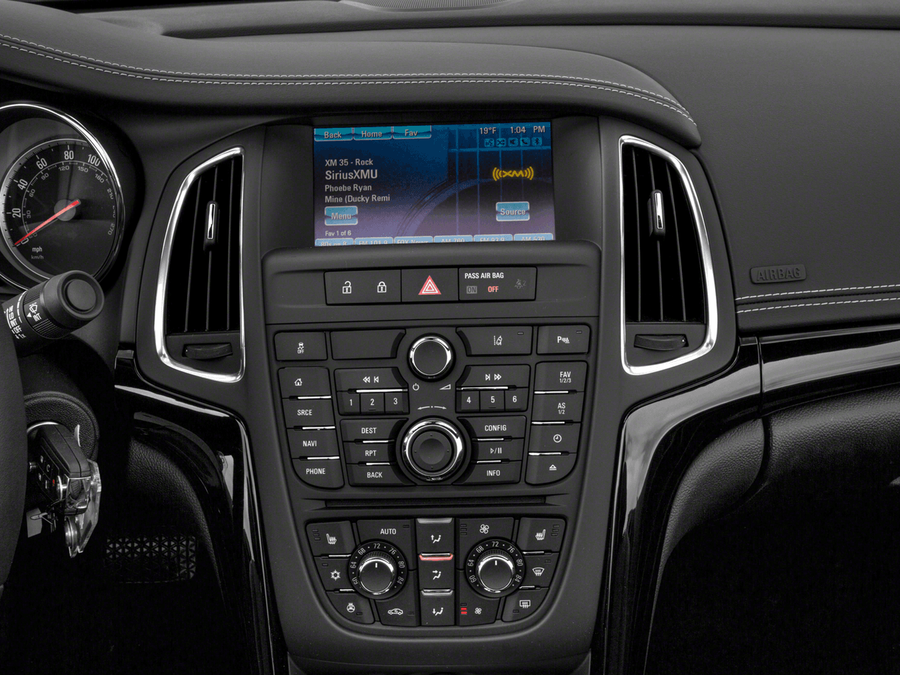 2018 Buick Cascada  - Interior Stereo System