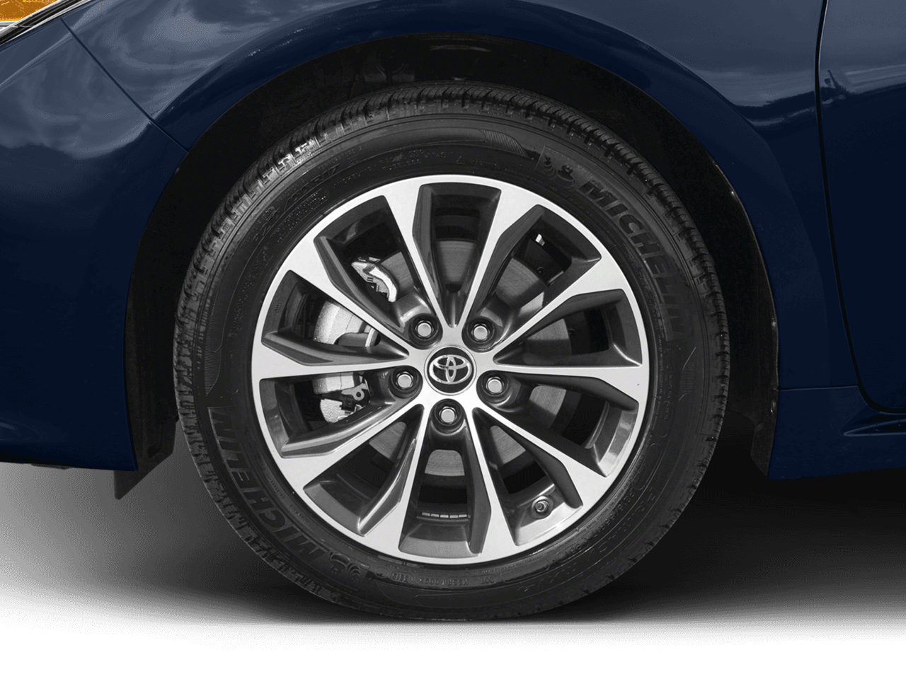 2018 Toyota Avalon XLE Plus - Interior Wheel