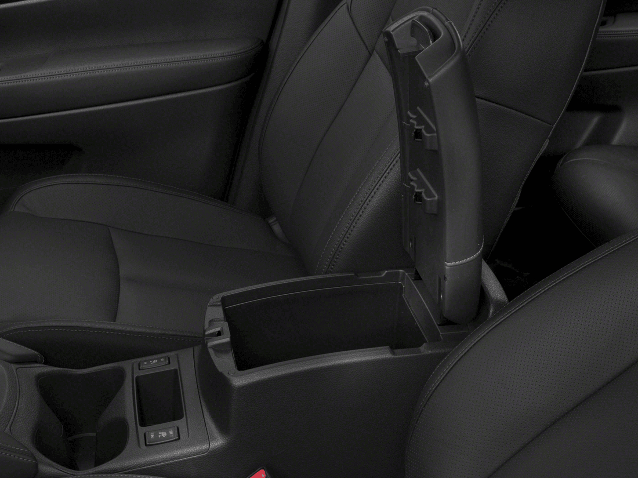 2018 Nissan Rogue SV Hybrid - Interior Center Storage Console