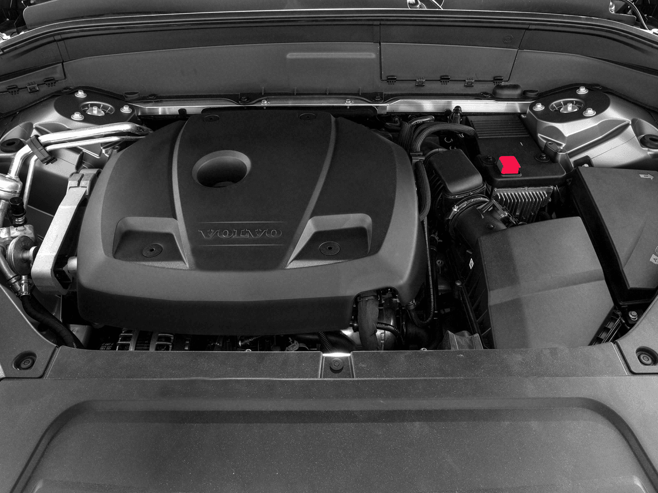 2018 Volvo XC90 Inscription - Interior Engine Shot Feature