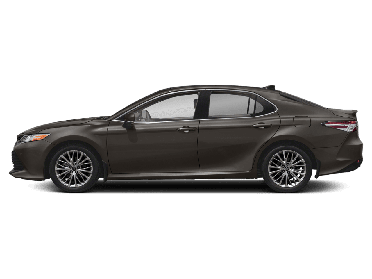 2018 Toyota Camry XLE V6 - Profile, facing to the left