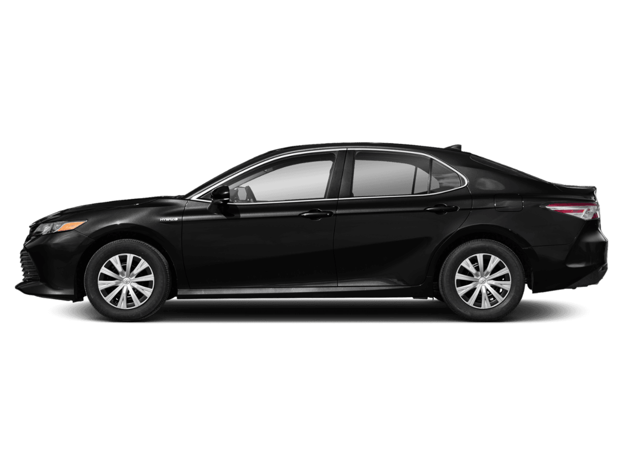2018 Toyota Camry Hybrid LE - Profile, facing to the left