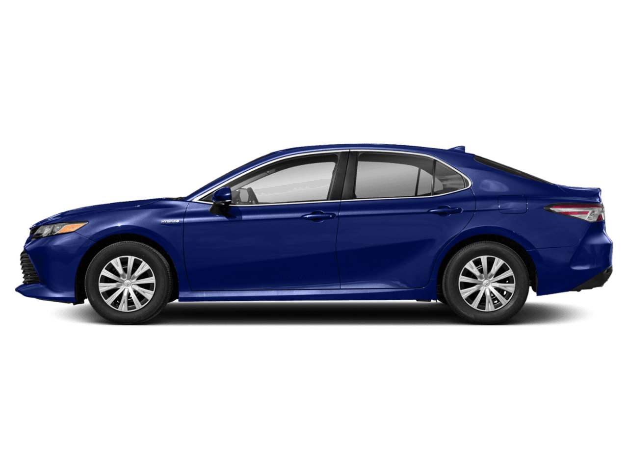 2018 Toyota Camry Hybrid LE - Profile, facing to the left