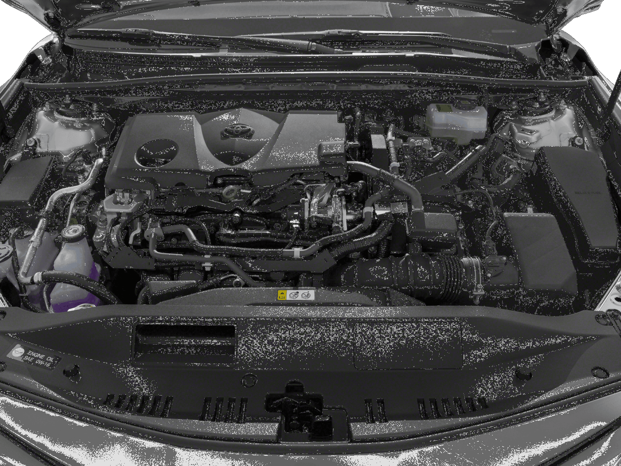 2018 Toyota Camry Hybrid XLE - Interior Engine Shot Feature