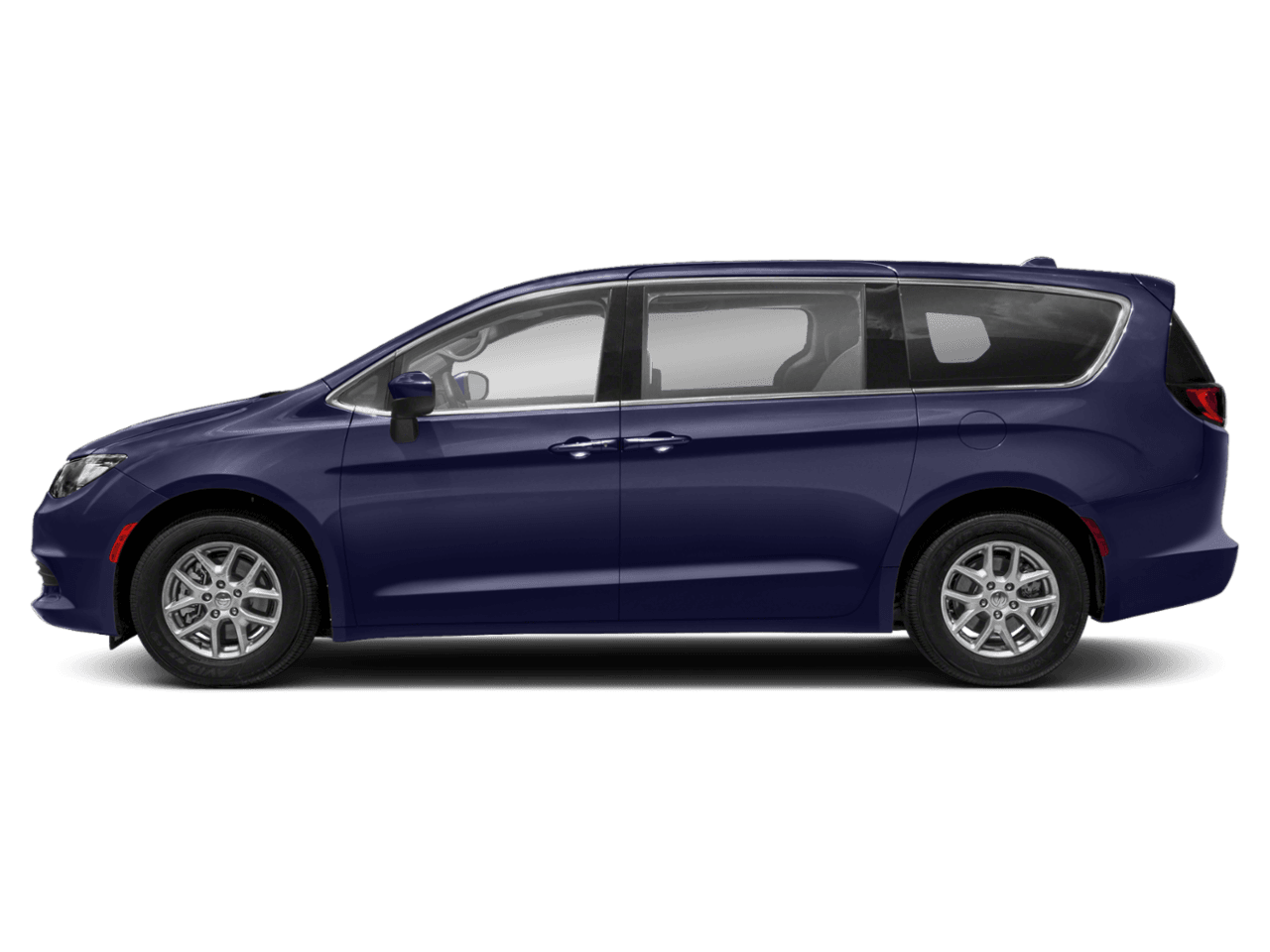 2018 Chrysler Pacifica LX - Profile, facing to the left
