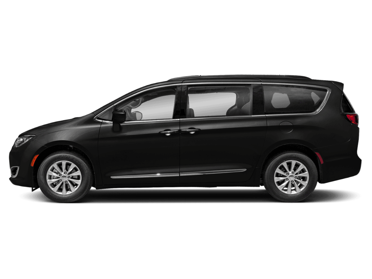 2018 Chrysler Pacifica Touring Plus - Profile, facing to the left