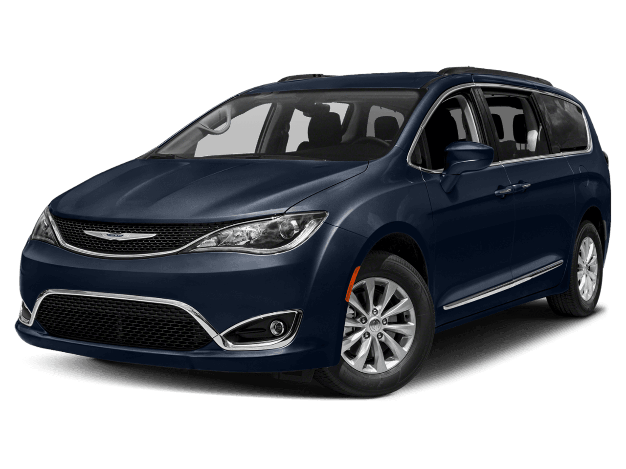 2018 Chrysler Pacifica Touring L - Front 3/4, facing to the left