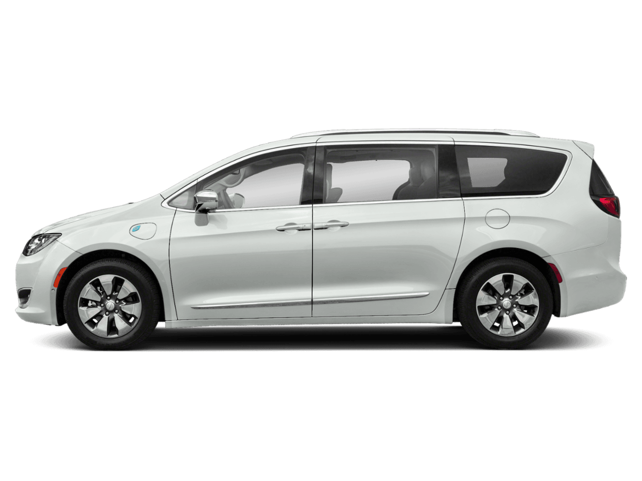 2018 Chrysler Pacifica Hybrid Limited - Profile, facing to the left