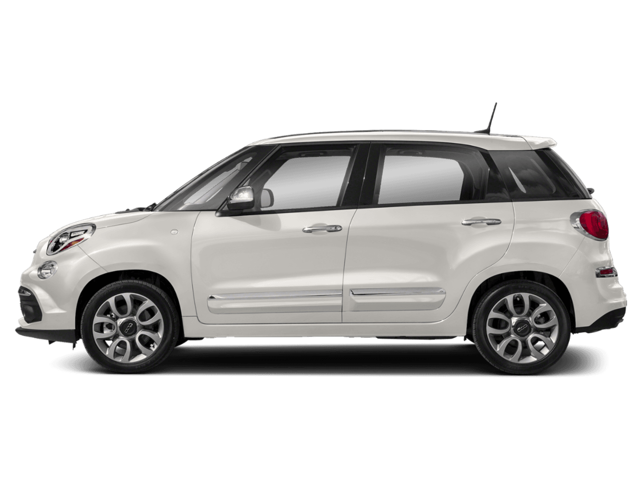 2018 FIAT 500L Trekking - Profile, facing to the left