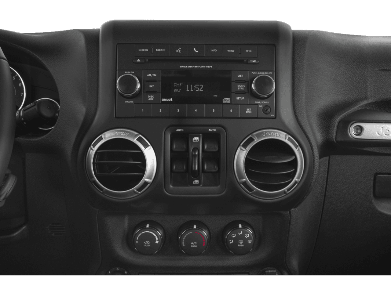 2018 Jeep Wrangler JK Unlimited Sahara - Interior Stereo System