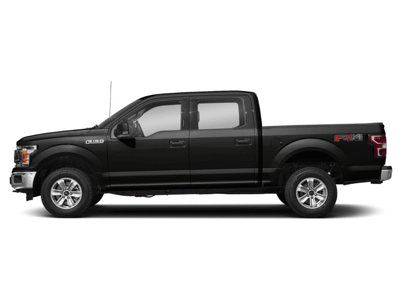 2018 Ford F-150 XLT 4WD SuperCrew 5.5' Box - Profile, facing to the left