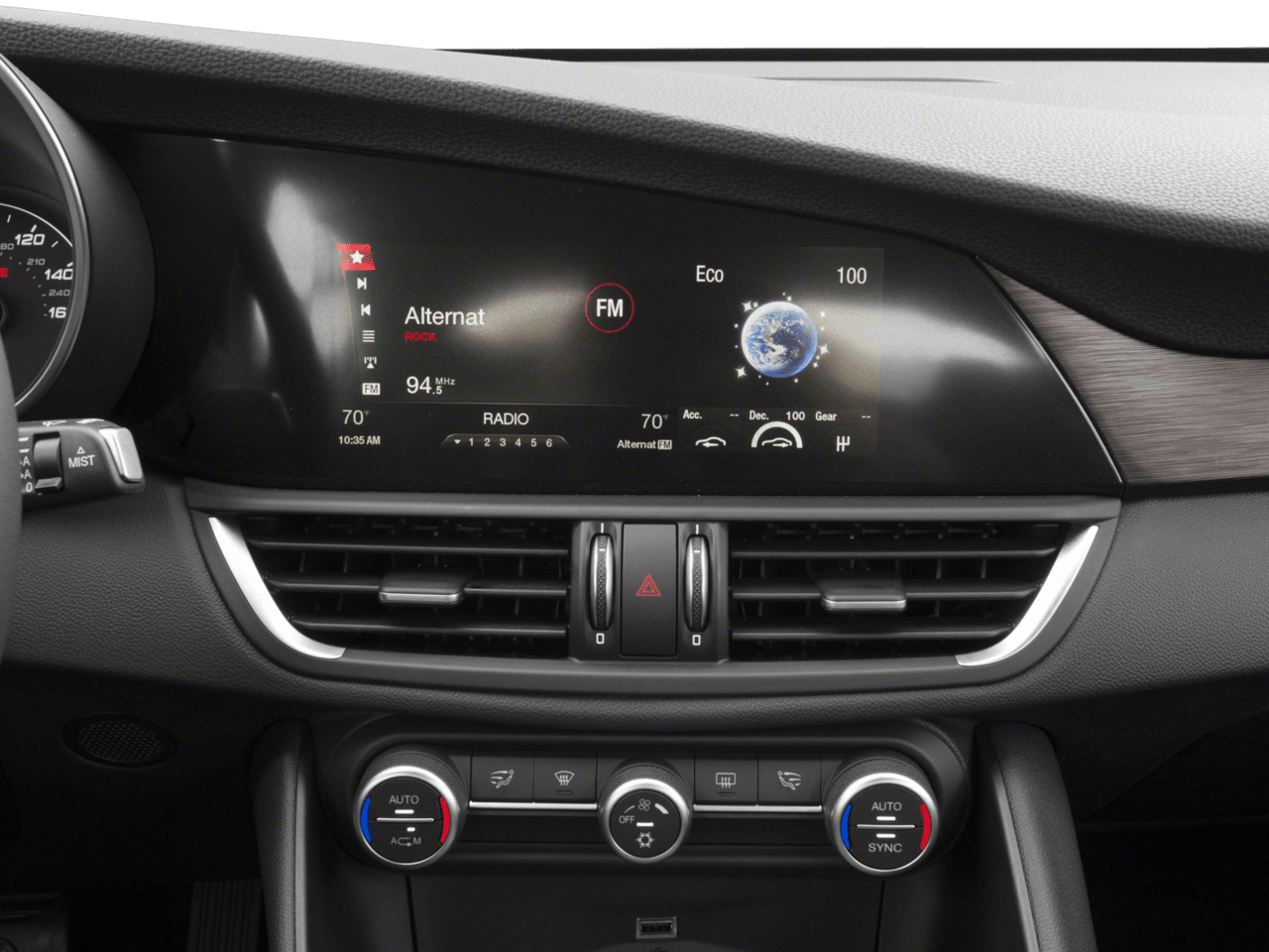 2018 Alfa Romeo Giulia Ti Sport - Interior Stereo System