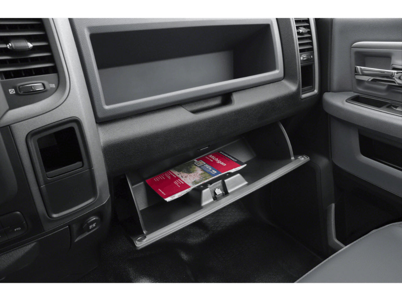2018 Ram 4500 Chassis Cab Tradesman - Interior Glove Box