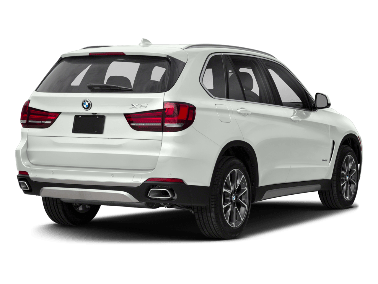 2018 BMW X5 xDrive35d - Rear 3/4, facing to the right