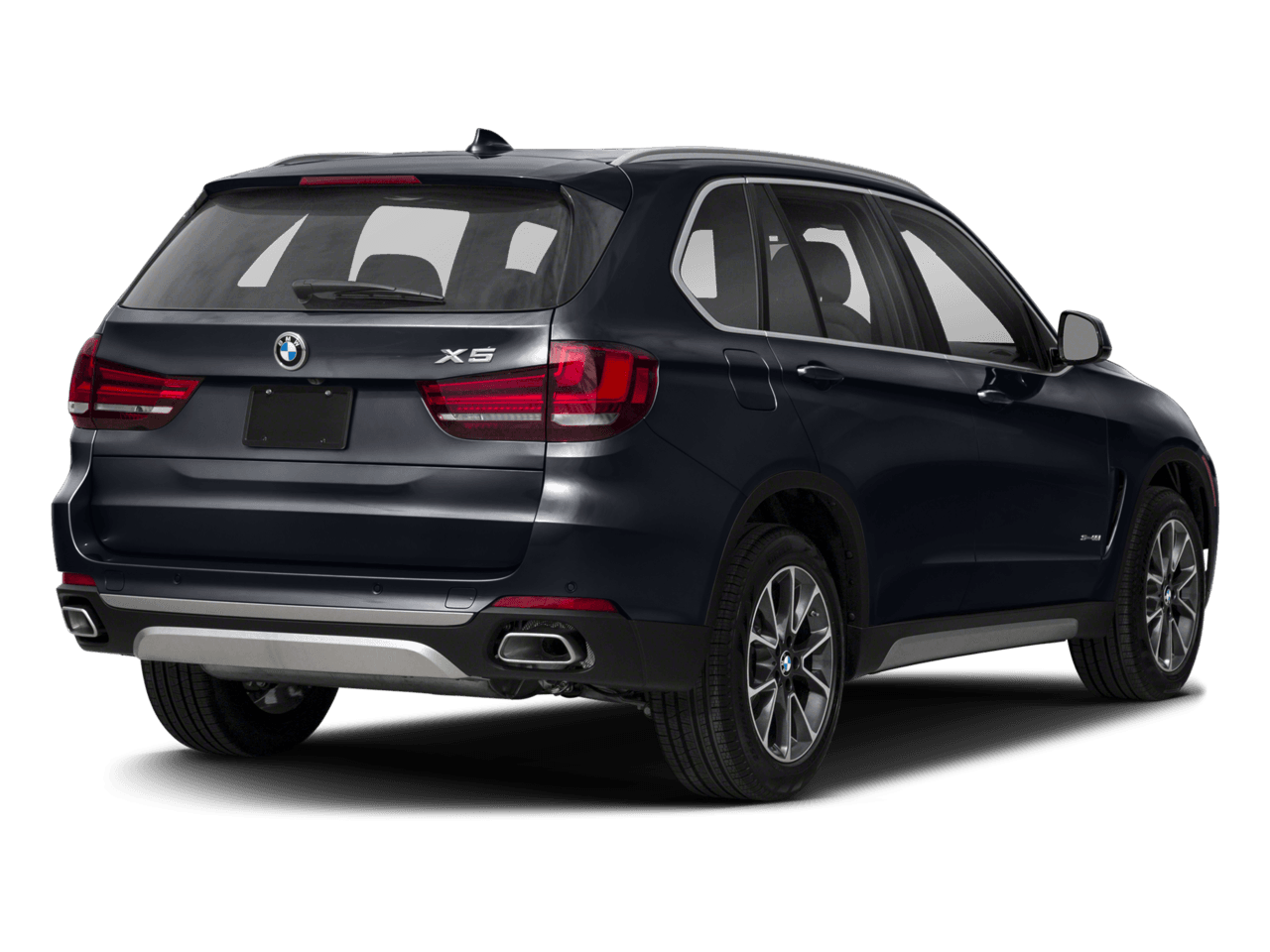 2018 BMW X5 xDrive50i - Rear 3/4, facing to the right