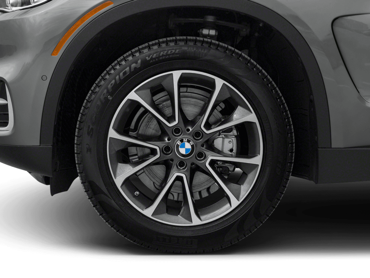 2018 BMW X5 xDrive50i - Interior Wheel