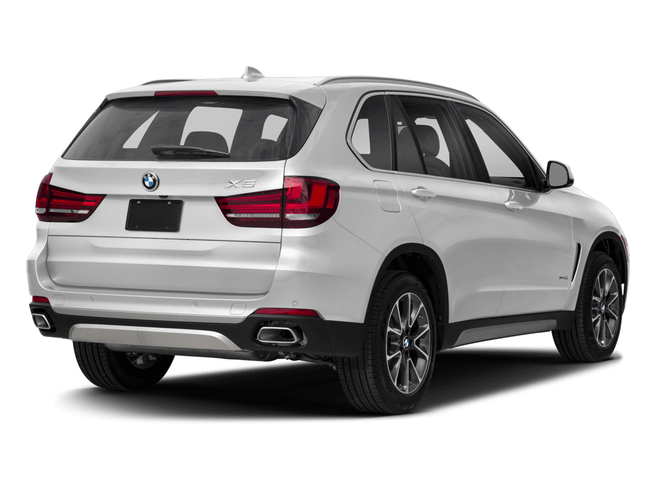 2018 BMW X5 sDrive35i - Rear 3/4, facing to the right